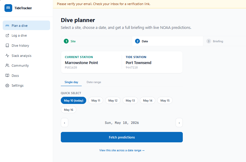 Plan a dive Step 2: single-day mode with Quick select chips, prev/next date arrows, and the "View this site across a date range" affordance link
